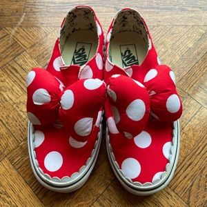Vans + Disney Minnie Mouse size 6.5
